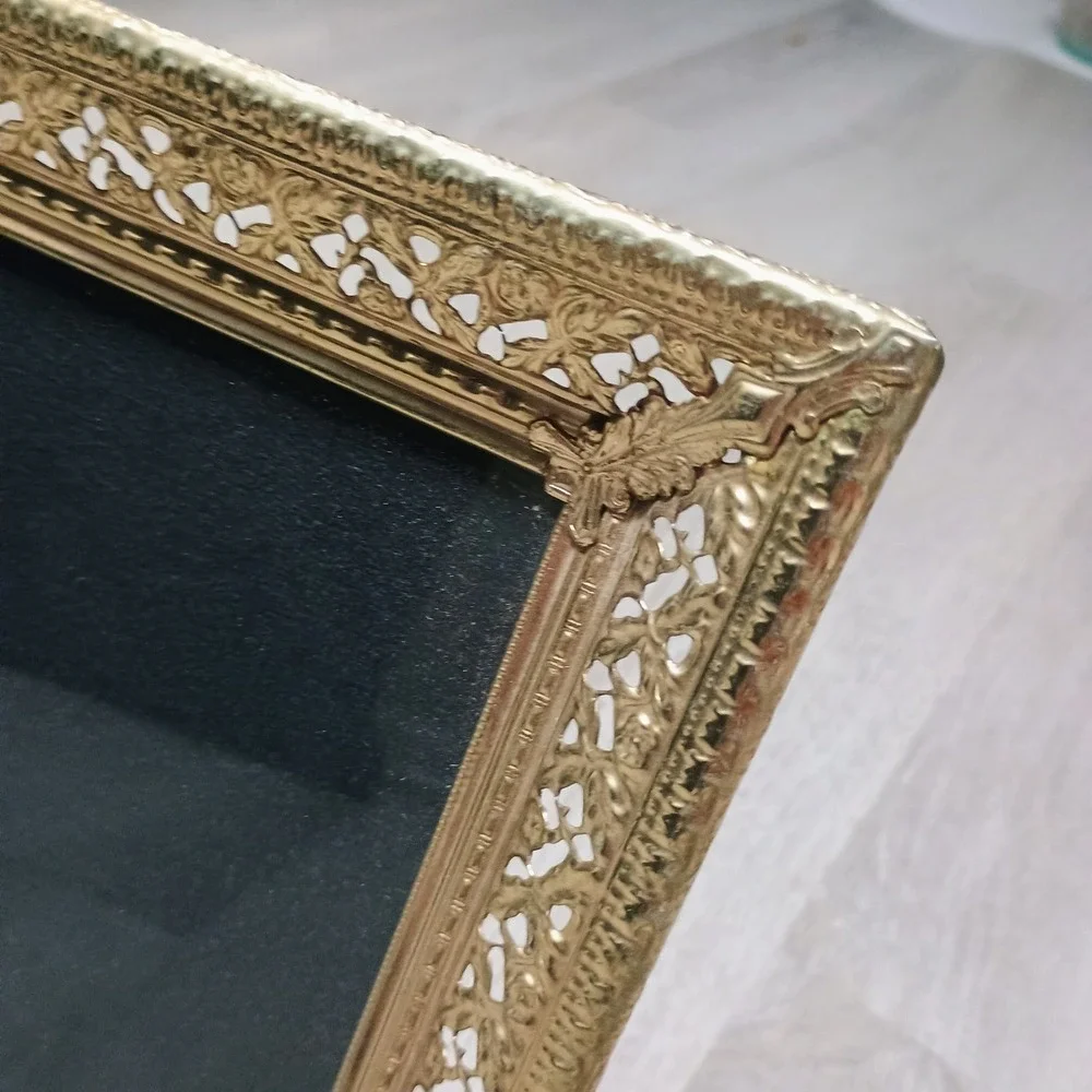 Vtg Gold Ornate Metal Picture Frame Filigree 8